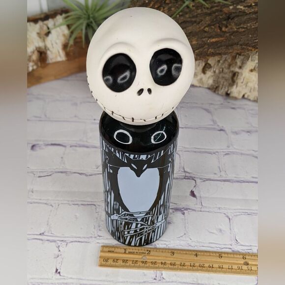 Disney The Nightmare Before Christmas Jack Skellington Aluminum Bottle - Picture 7 of 7